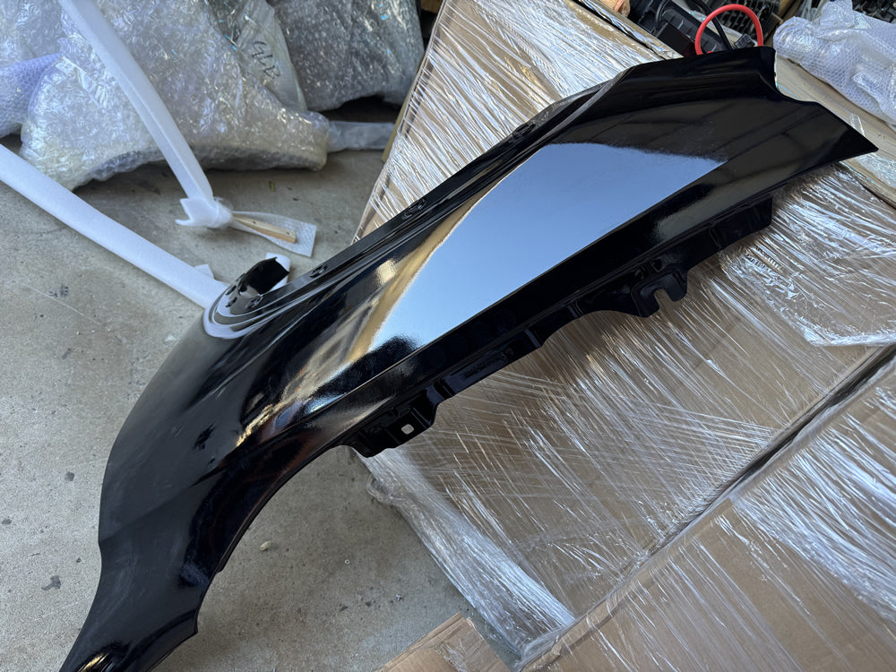 Genuine Mercedes Benz Front Fender Guard (Left hand side) - x247 GLB