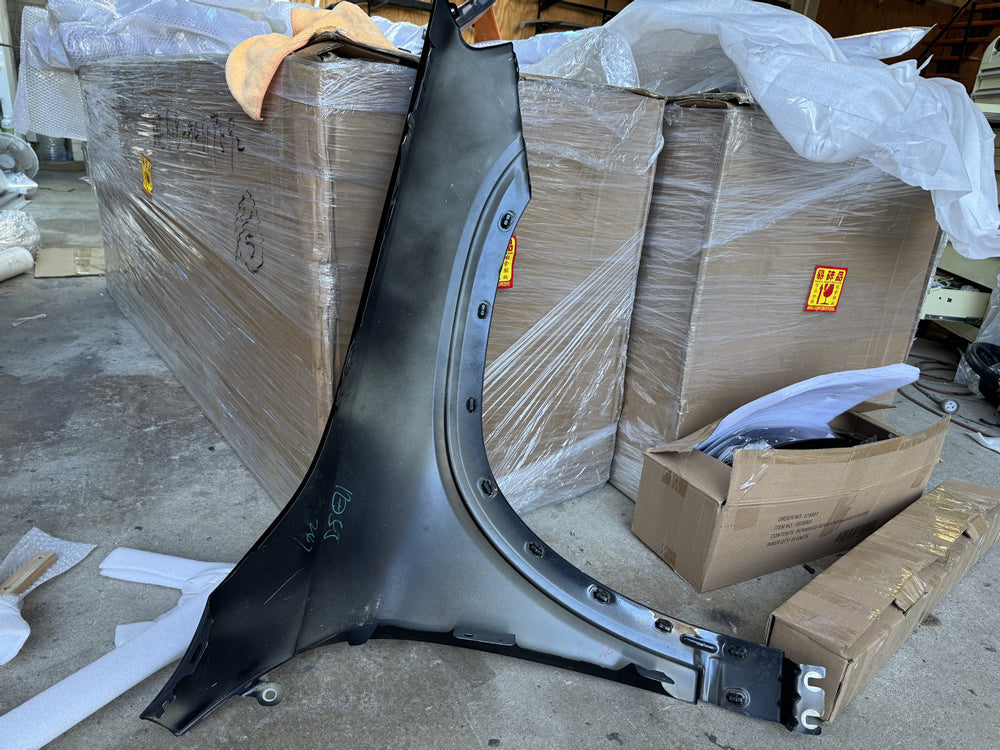 Genuine Mercedes Benz Front Fender Guard (Left hand side) - x247 GLB