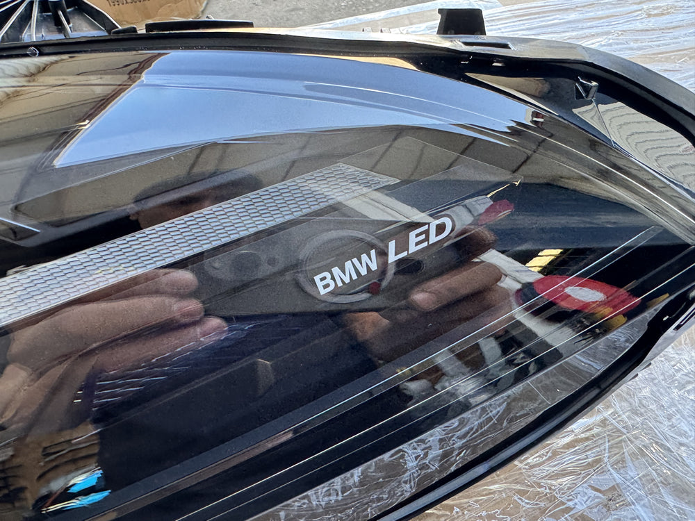 Genuine BMW LED Head light (Left hand side) - BMW F70 1 Series
