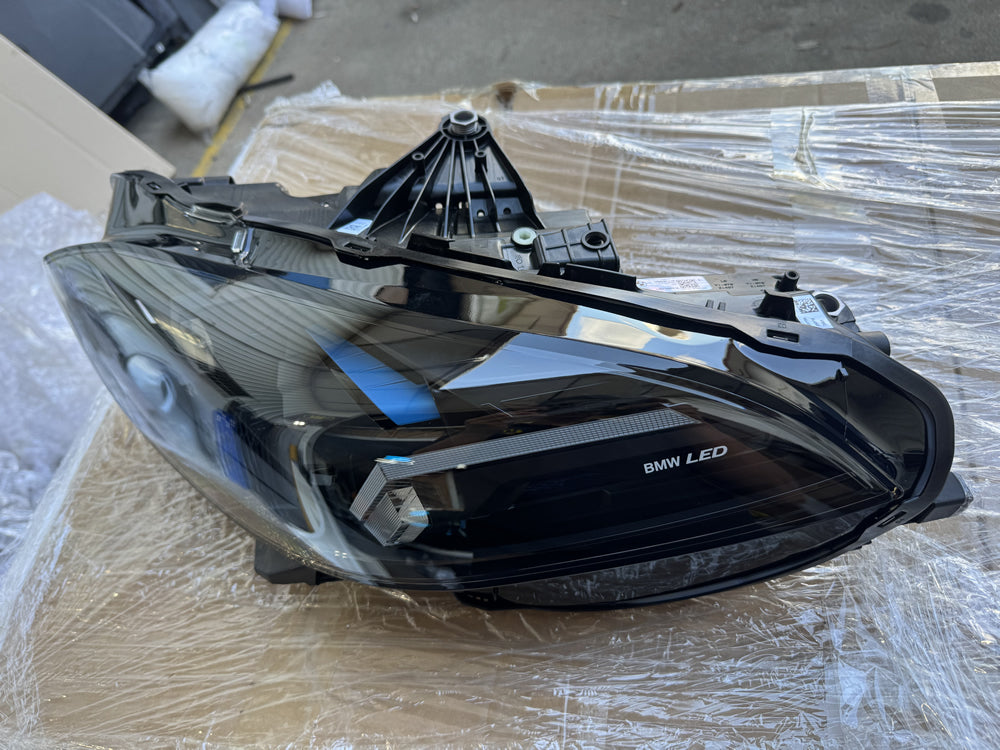 Genuine BMW LED Head light (Left hand side) - BMW F70 1 Series