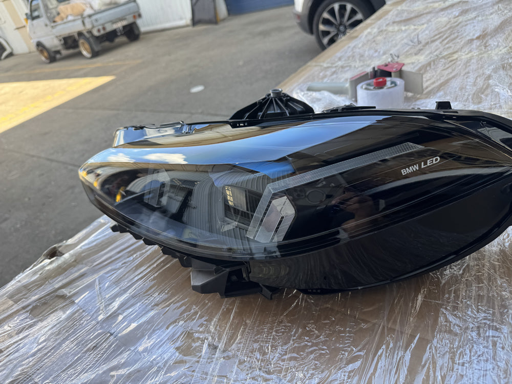 Genuine BMW LED Head light (Left hand side) - BMW F70 1 Series