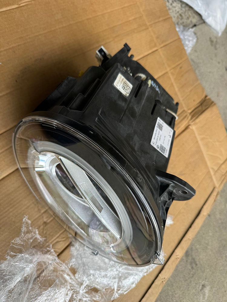 Genuine head light Right hand side (2 modules) - w464 G Class a4639065002