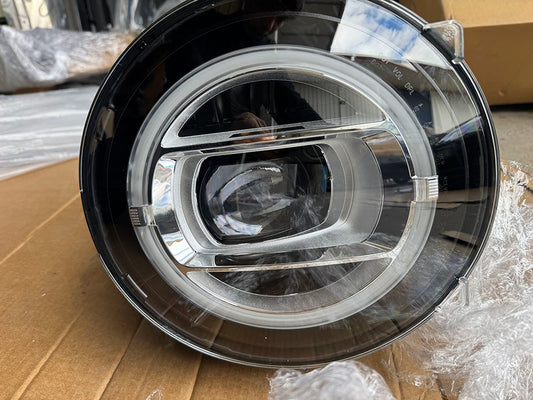 Genuine head light Right hand side (2 modules) - w464 G Class a4639065002