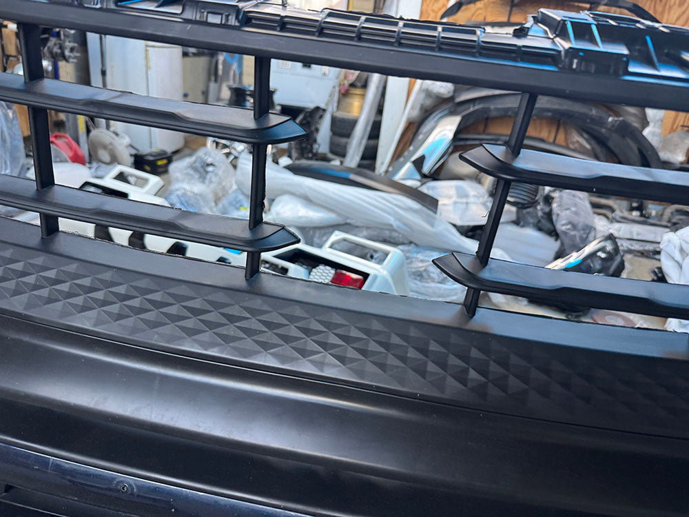 Genuine Porche Macan GTS Front Bumper Bar - Macan 95B