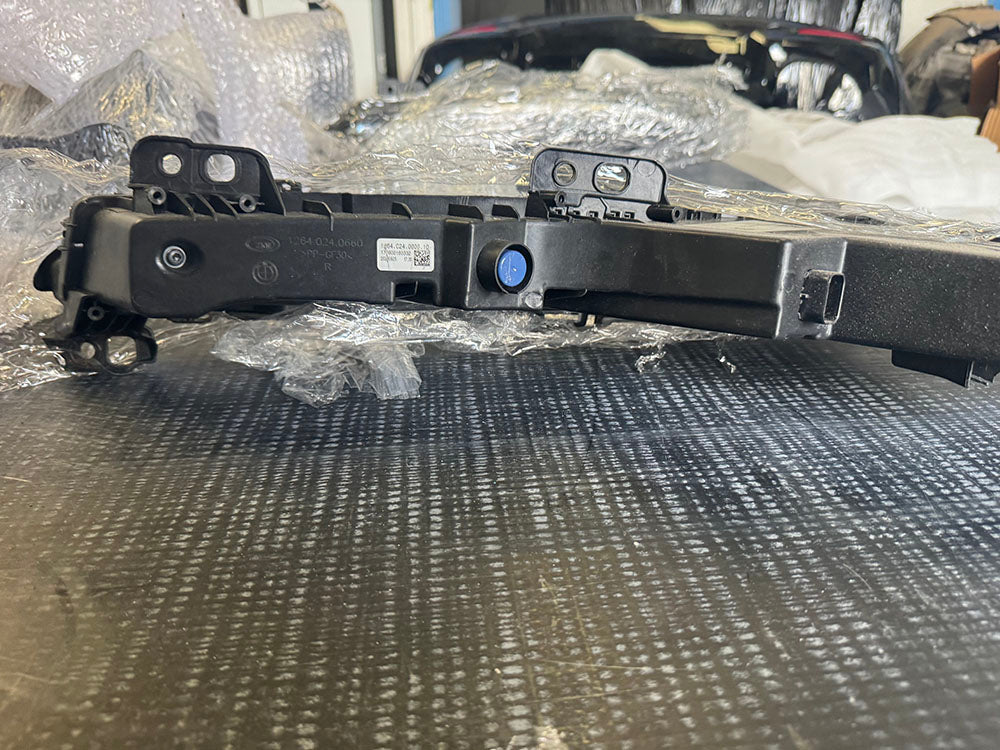 Genuine BMW 7 Series head light DRL Swarovski crystals (Right hand side) - G70 7 Series 9879936