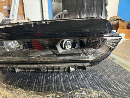 Genuine BMW 7 Series head light (Right hand side) - G70 7 Series